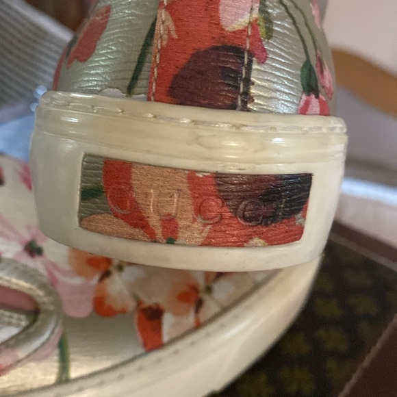 Gucci Floral-Print Skate Leather Slip-on Sneakers, Dry Rose, Pre-owned - Picture 8 of 10